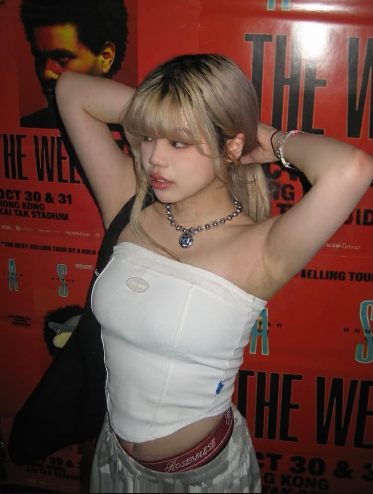 agleyna 大波港女j圖 18vibe