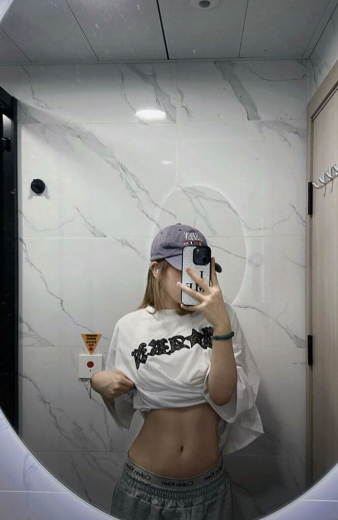 twitter 港女m底 hkhornygal 淫娃 18vibelab