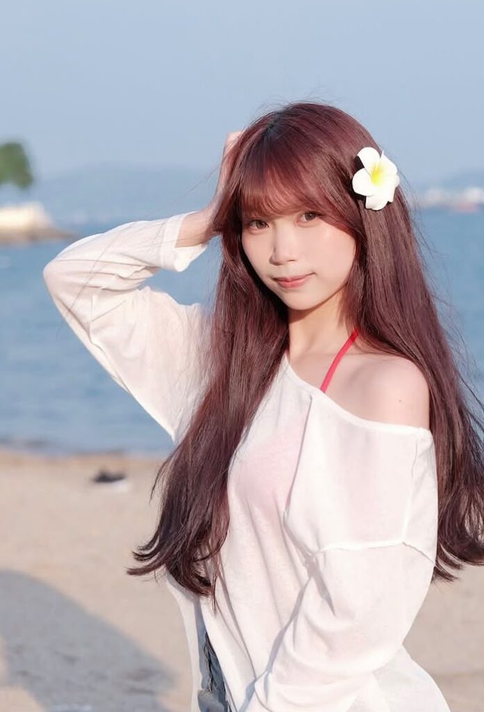 poly 港女ig ho1lam._ j圖 18vibe