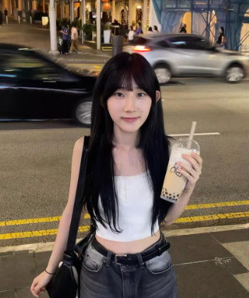 lum_sum_oi_valerie 港女j圖 bunny girl 香港妹豬ig 18vibelabhk 香港OOTD穿著