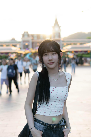 lum_sum_oi_valerie 港女j圖 bunny girl 香港妹豬ig 18vibelabhk 香港OOTD穿著