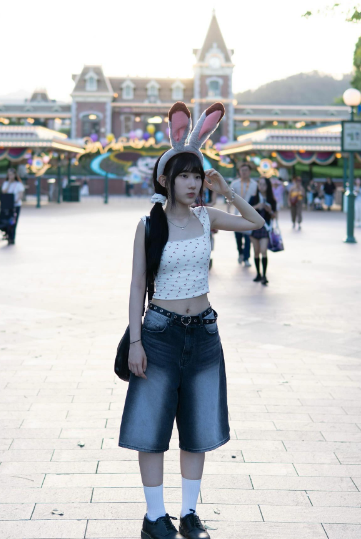 lum_sum_oi_valerie 港女j圖 bunny girl 香港妹豬ig 18vibelabhk 香港OOTD穿著
