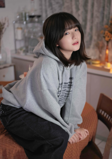 pang_ching0411 港女ig 18vibe