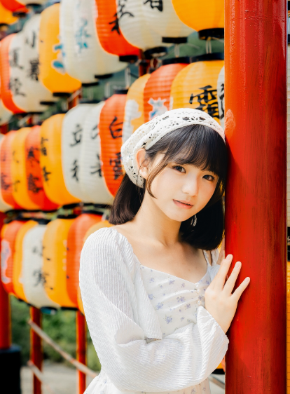 pang_ching0411 港女ig 18vibe