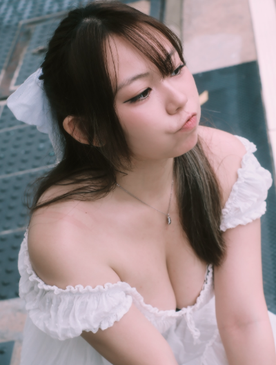_tst_poca 香港大波妹 j圖 18vibe