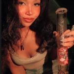 AndicaSmokes420 外國大麻 stoner girl 18vibe