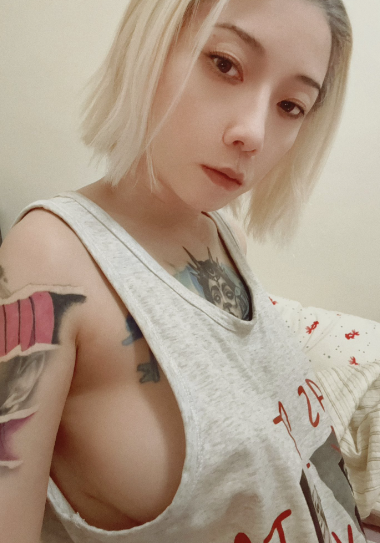 台灣模特 Hsiaolan_art onlyfans 台妹刺青 18vibe