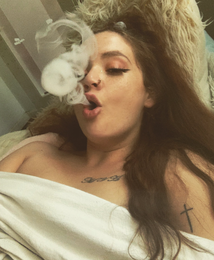 420 stoner 大麻愛好者 onlyfans Stoneyponeyy 18vibelab