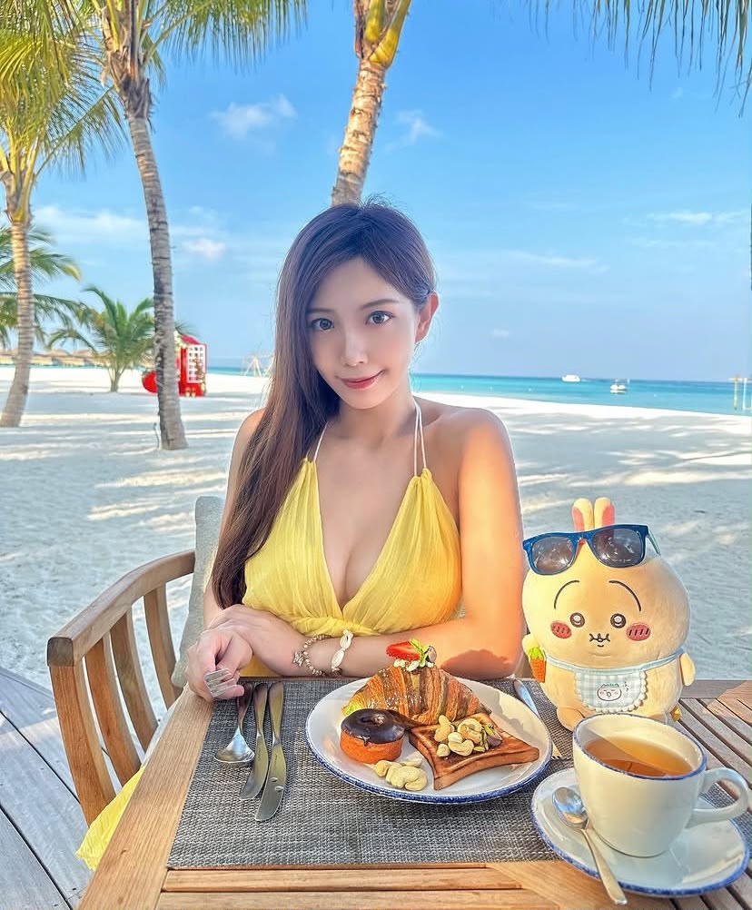 angelc_ky 瘦底大波港女j圖 18vibelabhk