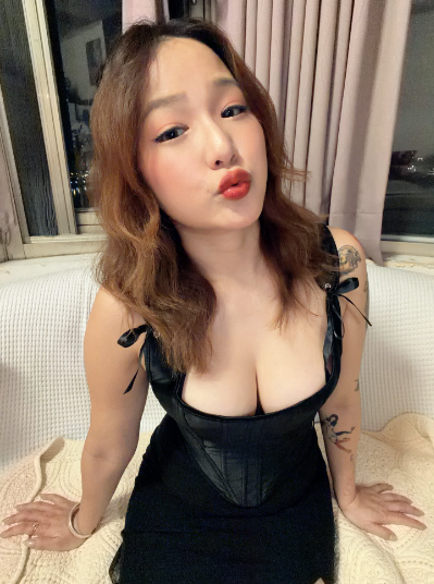 banbiekissme 台妹刺青 金寶娜朵朵 推特流出 18vibelab