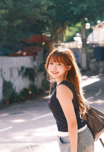 ching2._ 港女j圖 18vibelab