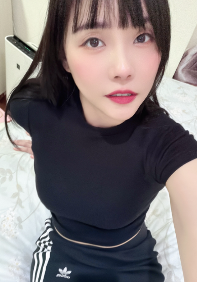 colalin21 台灣ig網美 黑絲美腿 fansone 台妹 主播 18vibe