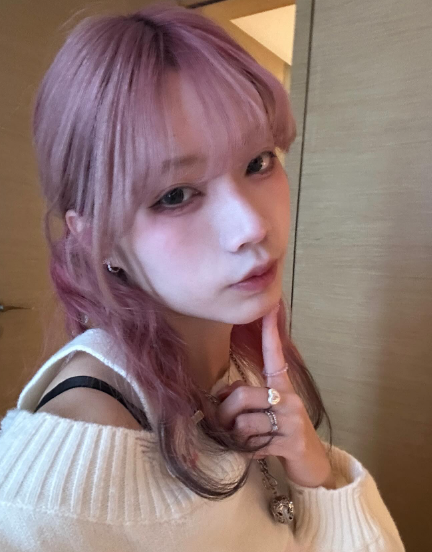 cyyz__ ig港女j圖 18vibe