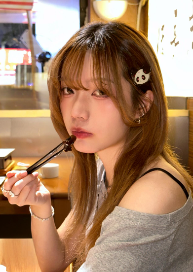 cyyz__ ig港女j圖 18vibe
