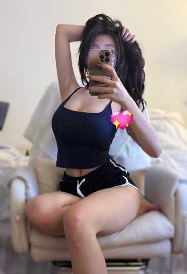 enhpyeden 亞洲onlyfans推薦妹子 18vibelab cosplay 角色扮演 fansly推介 catluvr33