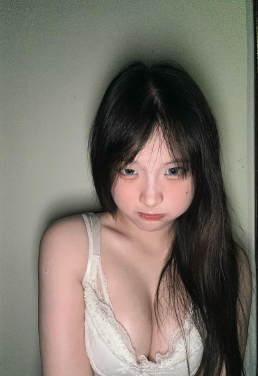 _.hoi.c_ 香港妹豬 mk港女j圖 18vibelab