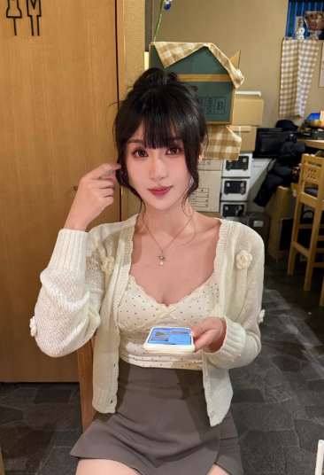 香港大波妹 jennifer_cfy 齊陰港女 j圖 溫泉度假 18vibelabhk