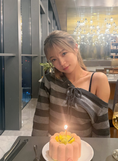 jessica.sy05_ 90後港女 人妻j圖 靚腳 足控 18vibelab 香港靚女ig