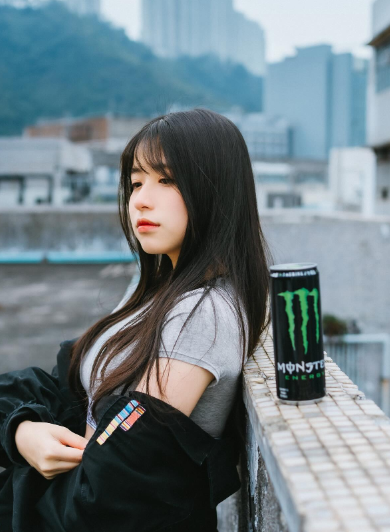 jovyfyk ig港女j圖 18vibelab 香港私影 ck港女