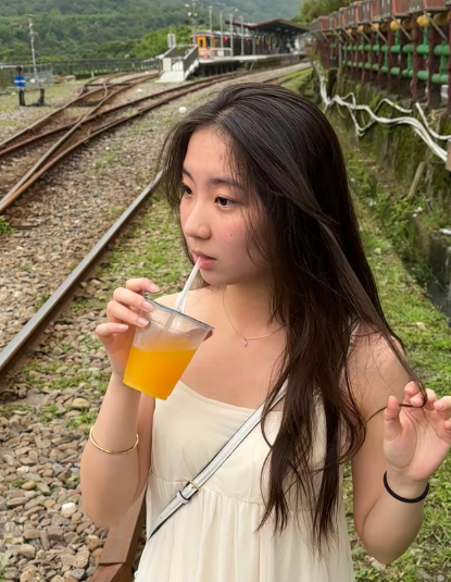 kary_or_0203_ 香港妹豬ig 18vibelab j圖