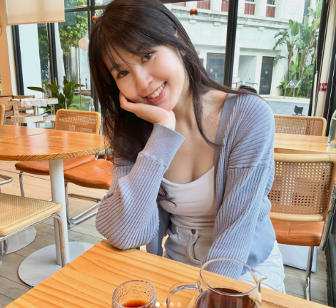 ___keiching ig 香港輕熟大波人妻 18vibelabhk