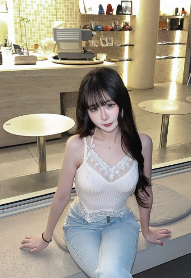 nekoeru13_ 台灣網美ig 18vibe