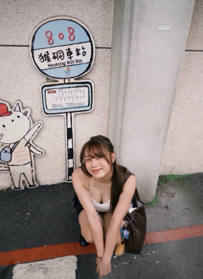 raineeeeee._ 港女j圖 香港貓女 cat 18vibe