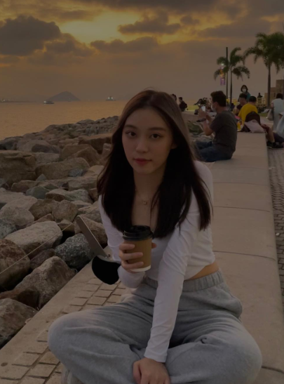 rrrrrrachelc 香港ig紋身港女j圖 18vibelabhk