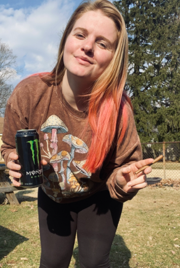 staytrippybbyy 美國網紅 大麻愛好者 420 lover stoner girl 18vibe