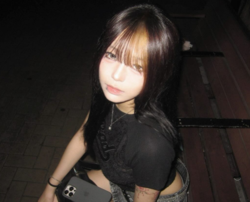 _szyiu_ ig 淺金髮 穿環港女j圖 18vibe