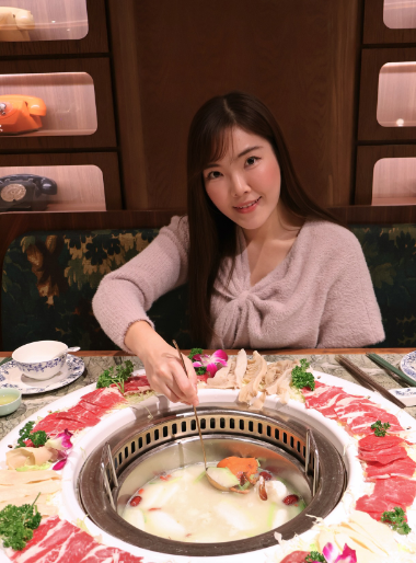 香港foodie tinatungtunggg 港女 18vibe