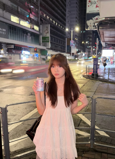 tseyoyo_522 香港妹豬 ig j圖 18vibe