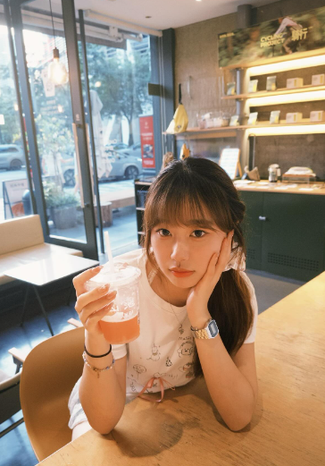 twy_yy19 ig大波港女j圖 18vibe