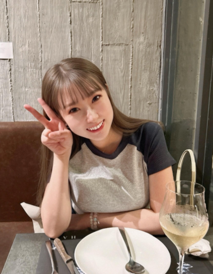 wingg_yee_ 港女 foodie ig 18vibelabhk