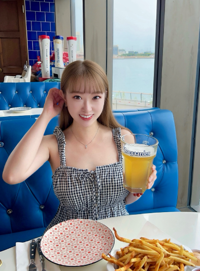 wingg_yee_ 港女 foodie ig 18vibelabhk