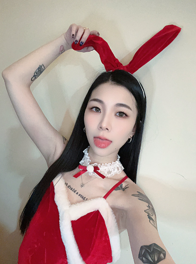 fansone台灣網黃 大麻妹 420 friendly stoner girl 0o_sativa_o0 18vibe