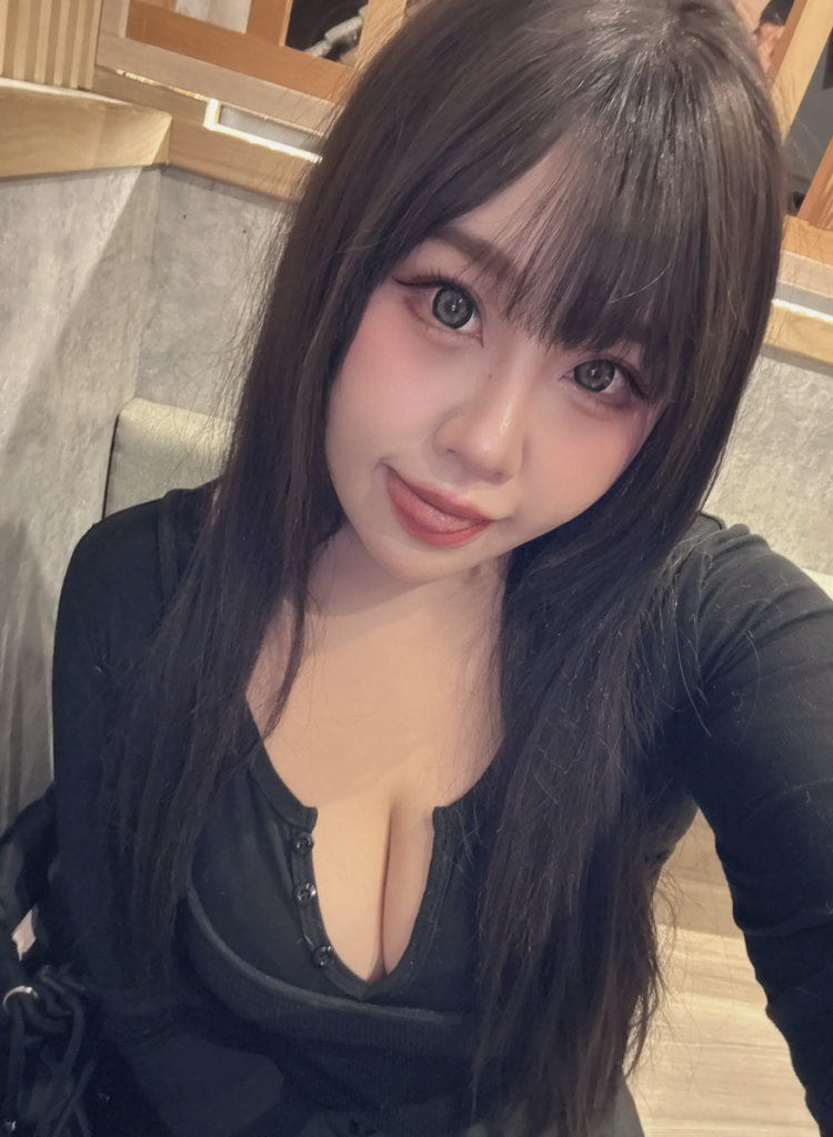 AKARI_813ssr 台灣女網黃fansone推薦onlyfans asian bbw 正妹 AKARI 星亜