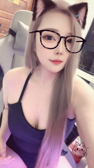 乳環小仙女 Hanmo0622 台灣fansone推薦 34d 大奶刺青台妹 18vibe