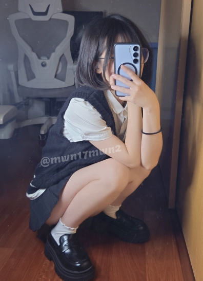 台灣網黃推薦fansone 台灣正妹 小不點 MWN17MWN2 18vibelab