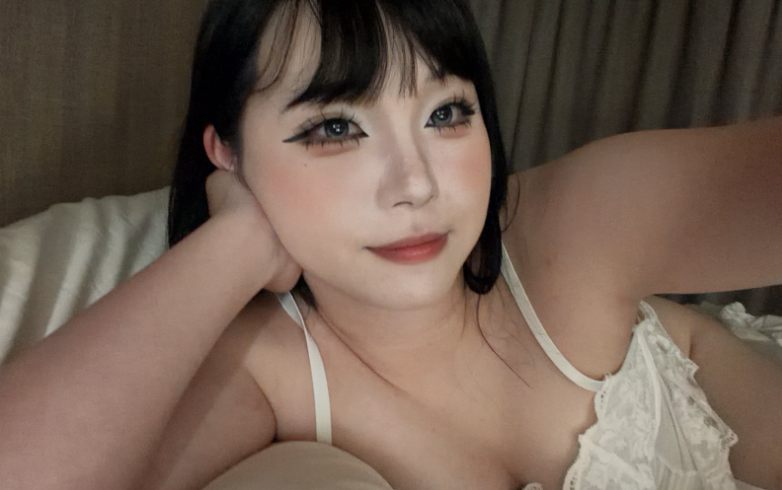 台灣fansone網黃推薦 Qmeowyuan00