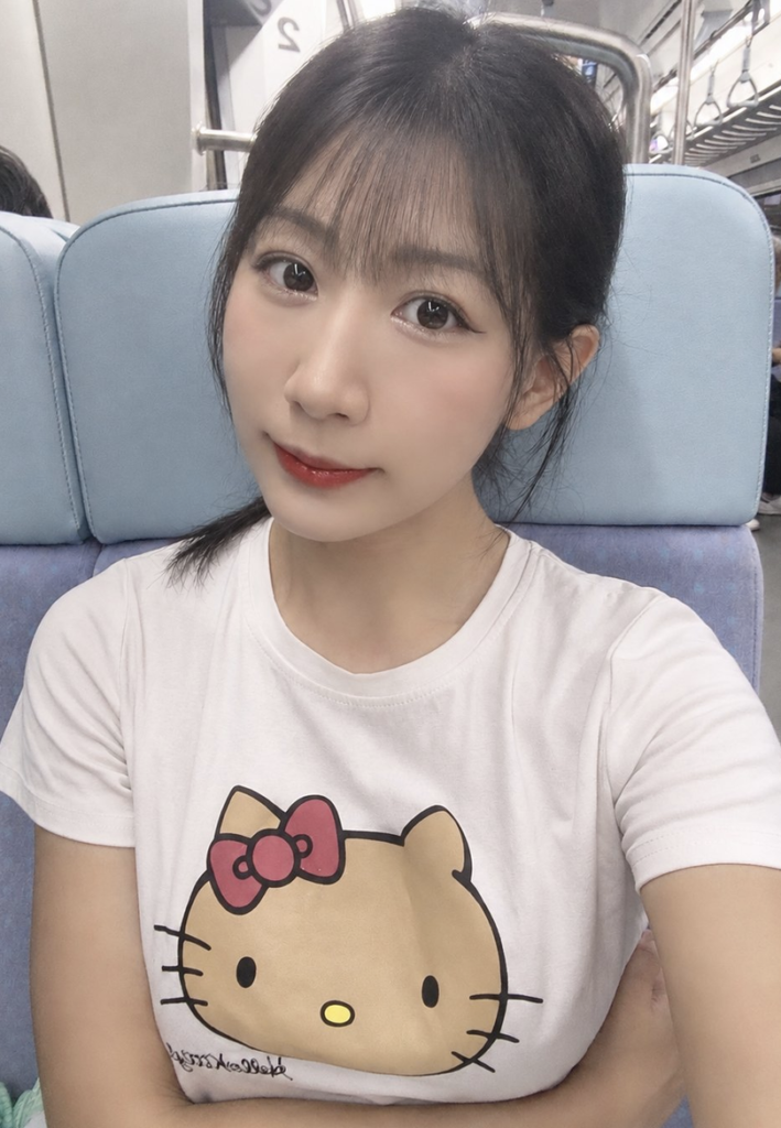 芝芝 ZhizhiAV tw台灣網黃fansone推薦正妹