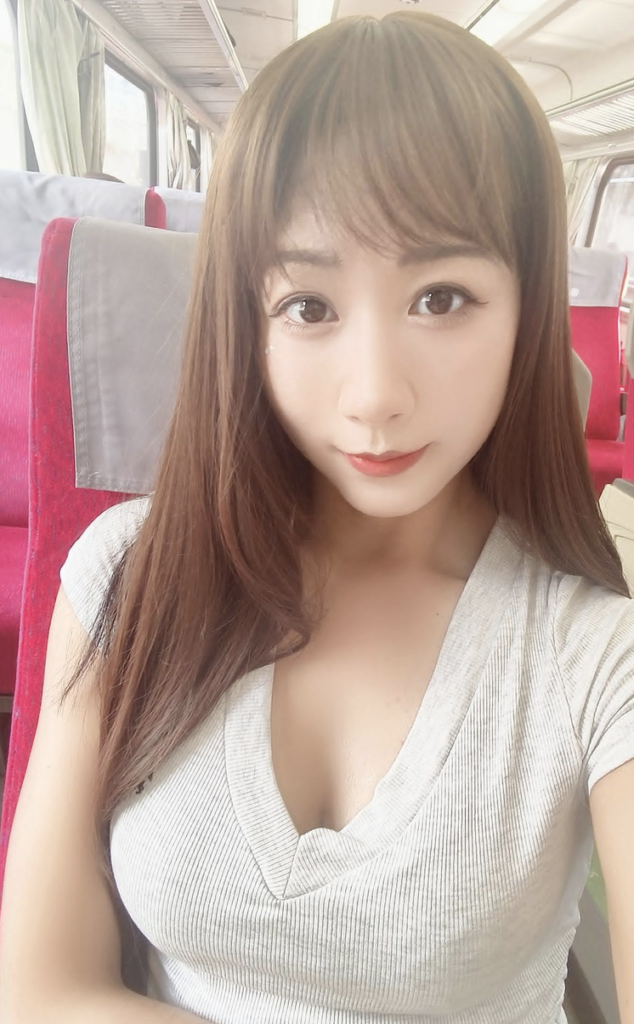 芝芝 ZhizhiAV tw台灣網黃fansone推薦正妹