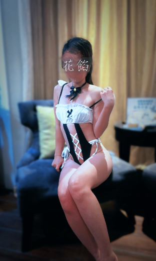 flowerheart_99 花餡 台灣網黃 fansone 客製化私訊 18vibelab 女僕裝