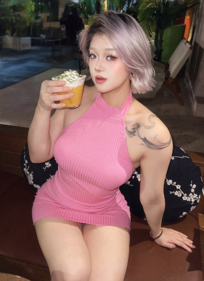 hiLovenano 台妹fansone 推薦 台灣辣妹推特外流 18vibelab