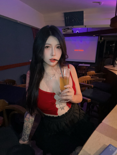 hua_063 外流 巨乳台妹 刺青 18 vibelab fansone 推薦