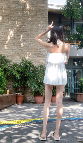 ivivveen 台灣正妹 美腿fansone推薦網黃 18vibelab