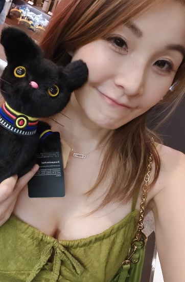 missy_yoyok 輕熟港女ig j圖 18vibelabhk
