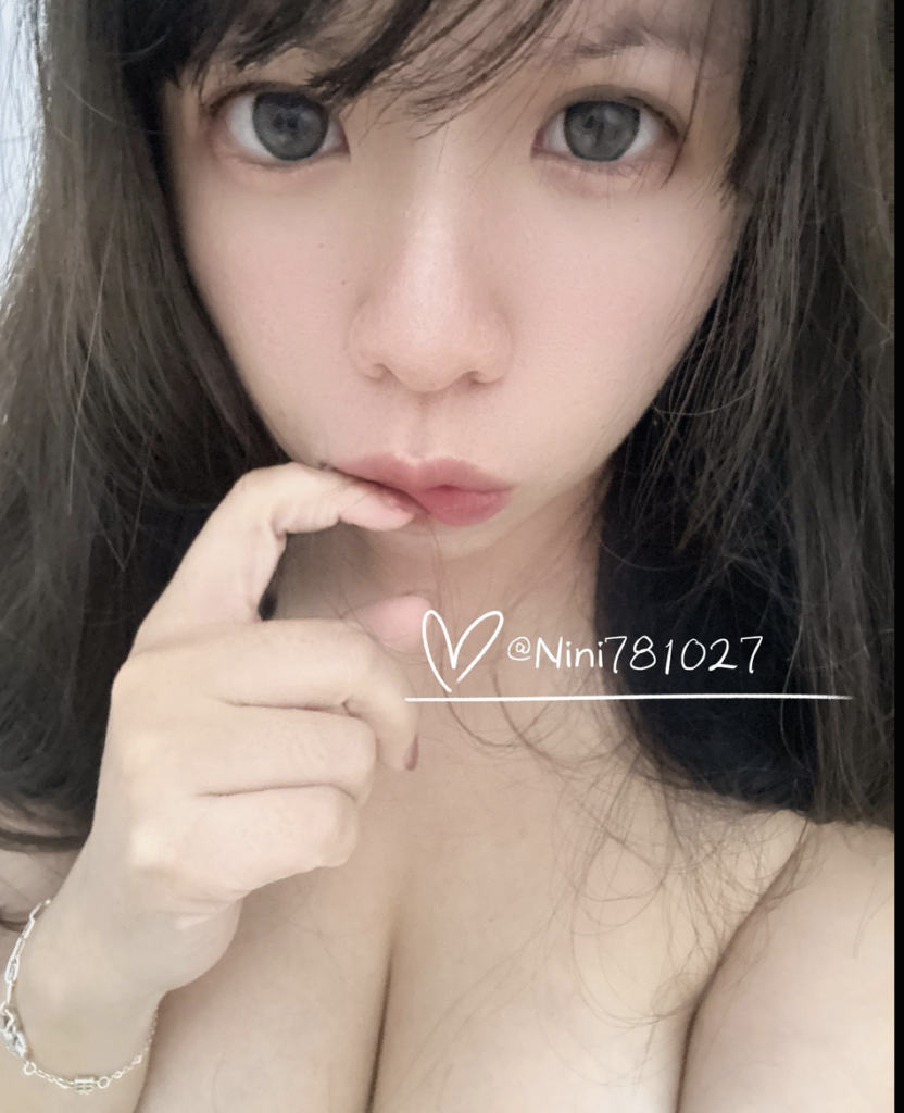 nini781027 台灣女網黃fansone大奶妹推薦onlyfans 18vibelab