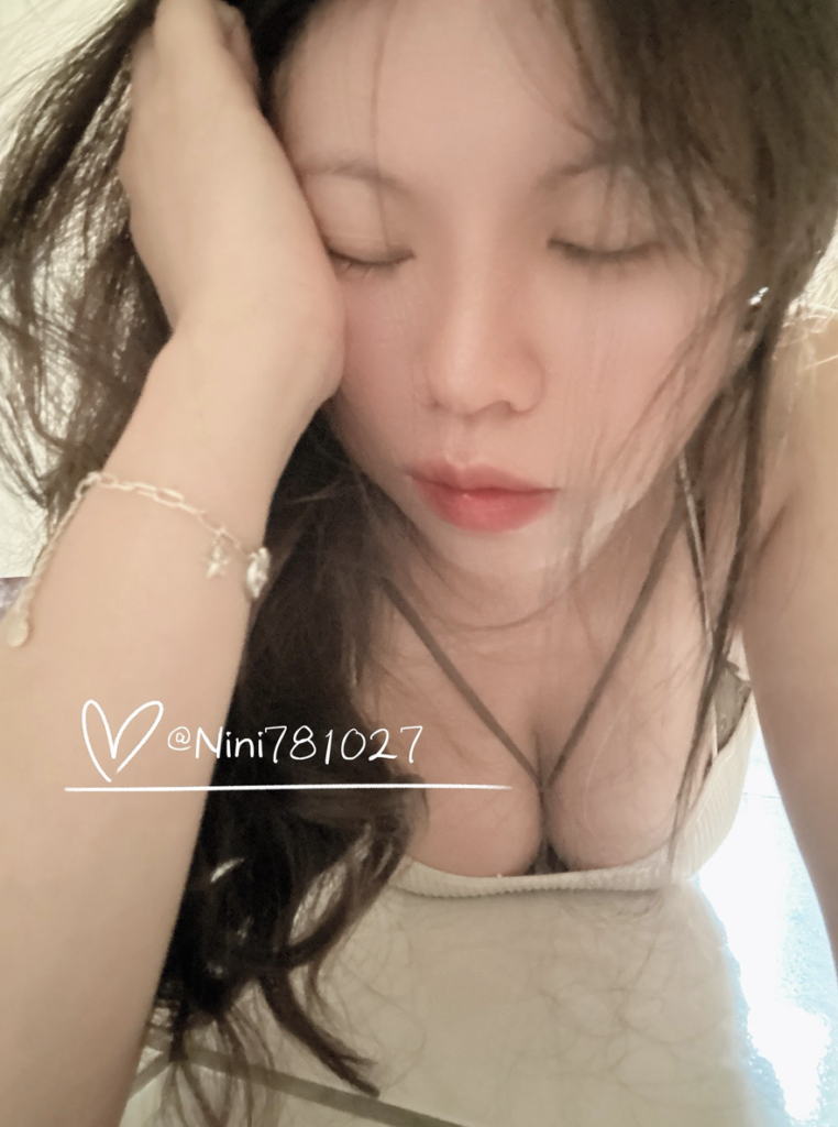 nini781027 台灣女網黃fansone大奶妹推薦onlyfans 18vibelab