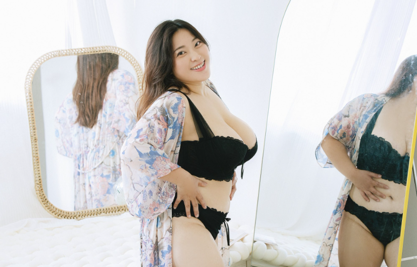 巨乳小巫 Wuzhiqi_0619 台灣大奶網黃 fansone推薦